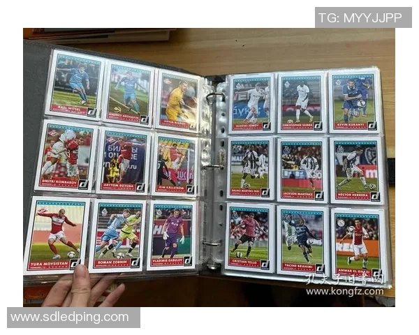 《决战足球球星卡全解析 玩转卡牌竞技与收藏的最佳攻略》